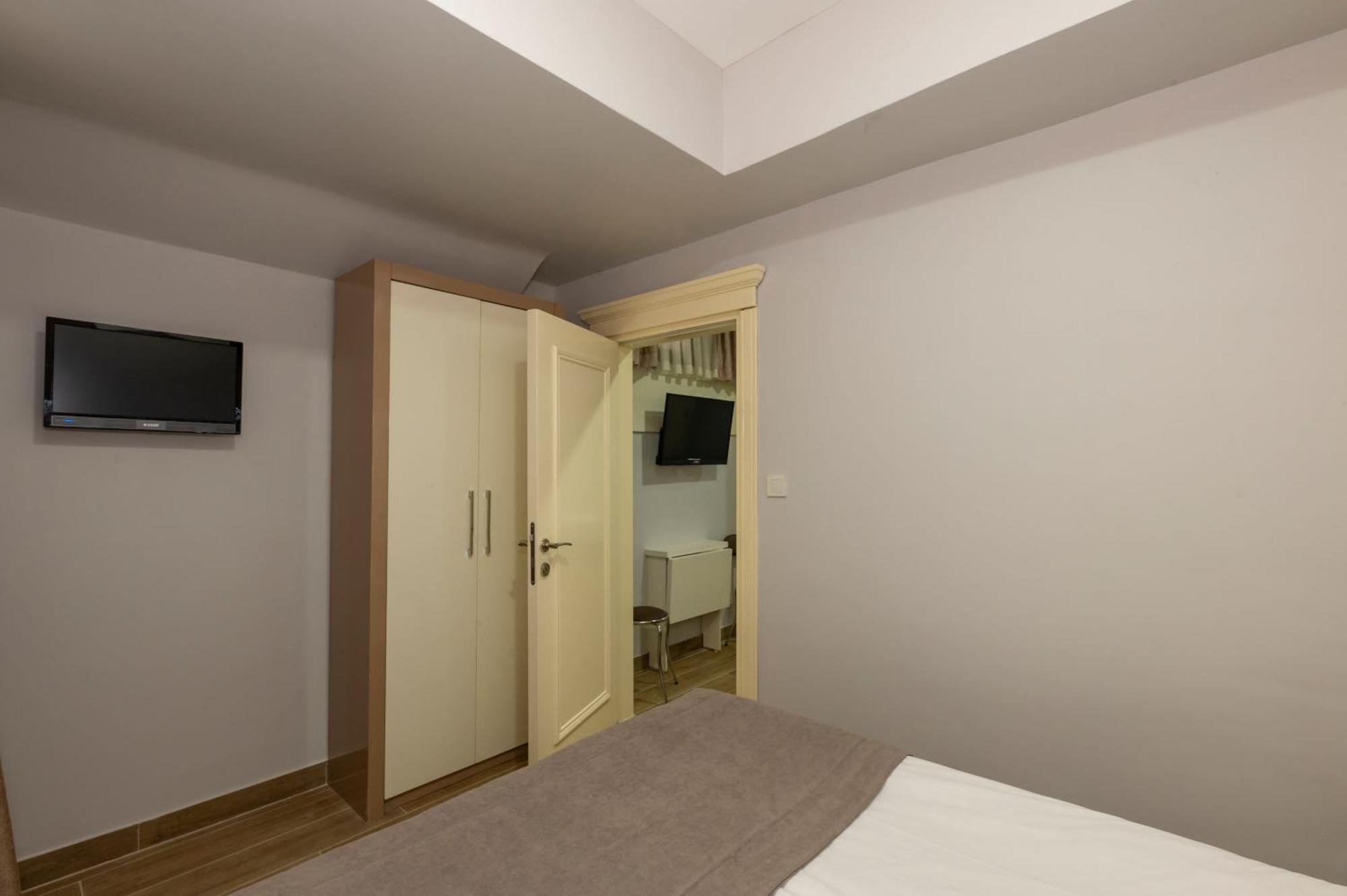 Taksim Peri Suite Стамбул Экстерьер фото